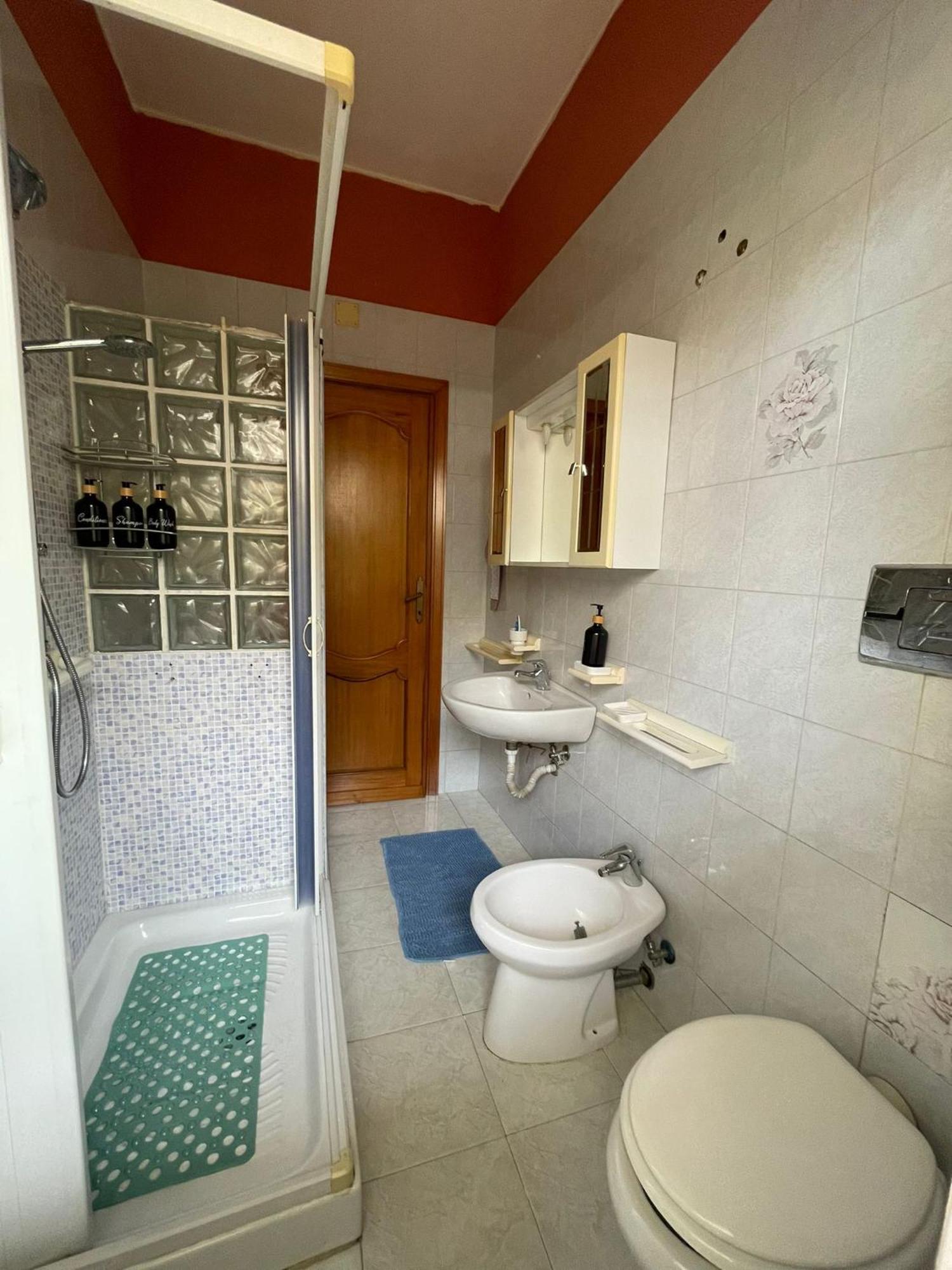 Casa Elena Apartment Cagliari Bagian luar foto